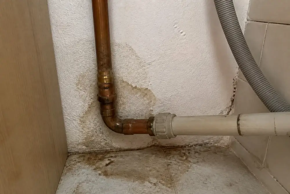Detección de fuga de agua en instalación de vivienda
